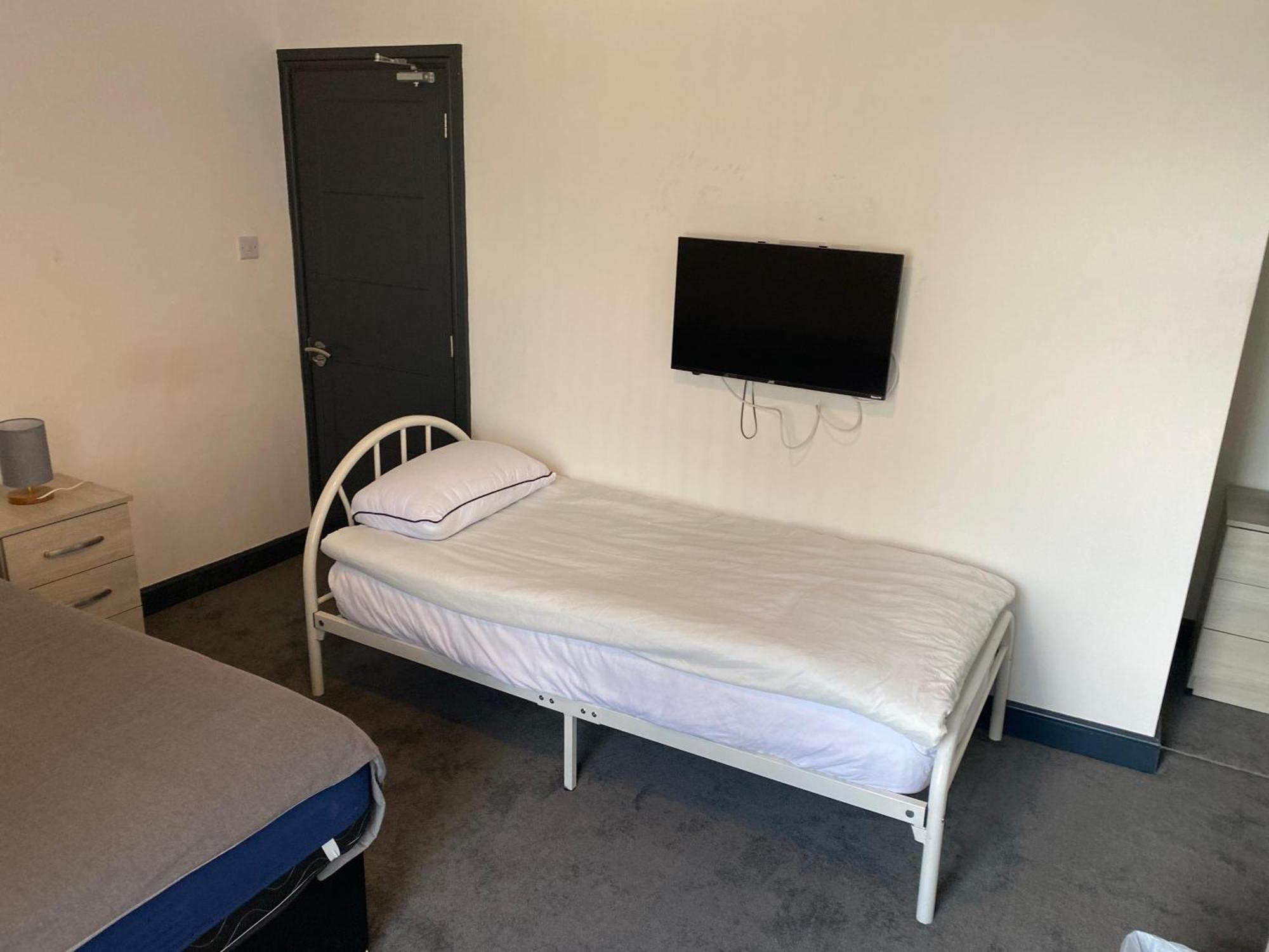 Houghton Guest House 1 Stoke-on-Trent المظهر الخارجي الصورة